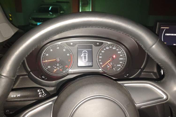 Used Audi A1 2016 30 TFSI Sportback Design Fashion Edition Instrument Cluster