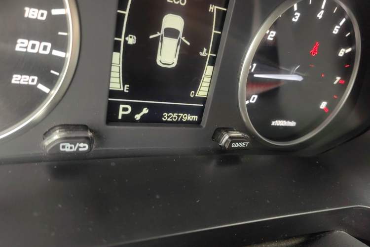 Used Chery Tiggo 8 2020 230TCI Automatic Fashion Edition Odometer Close Up