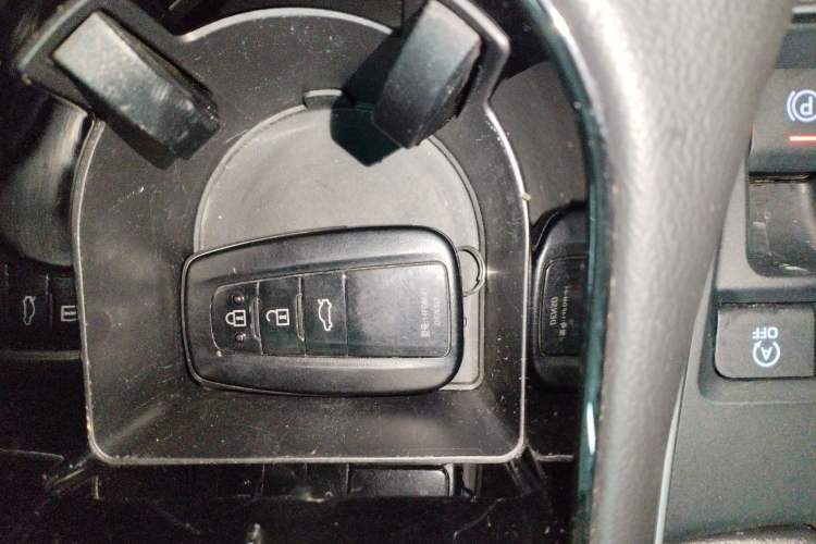 Used Toyota Avalon 2022 2.0L Ambition Edition
