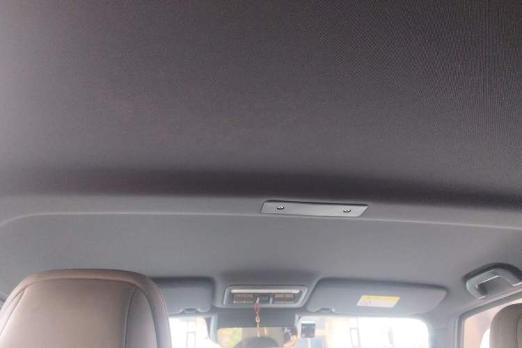 Used iCAR V23 2025 501 Four-Wheel Drive Intelligent Driving Version Headliner