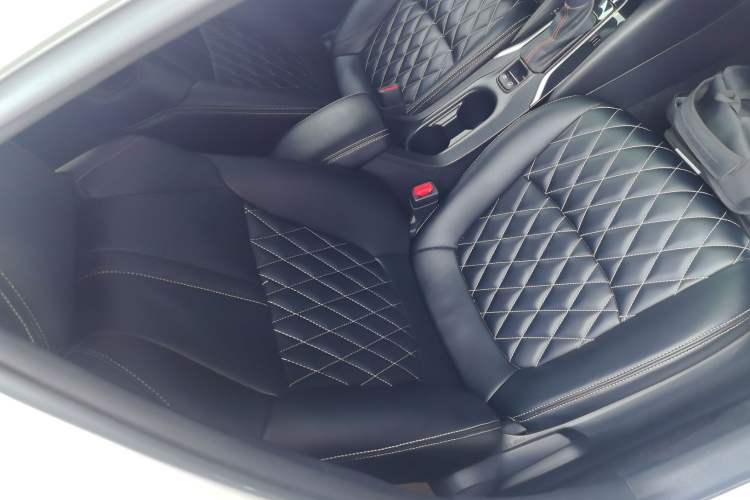 Used Toyota Corolla 2021 1.2T S-CVT Elite PLUS Edition Right Front Seat