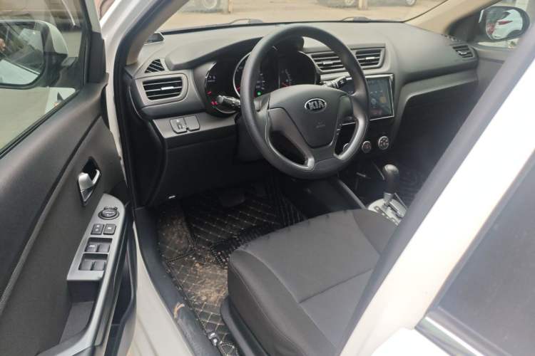 Used Kia K2 2015 Sedan 1.4L Automatic GLS