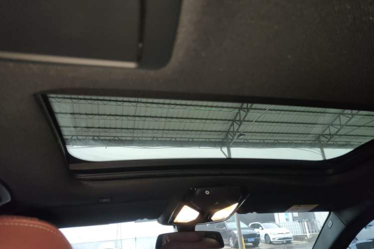 Used BMW 5 Series 2019 530Li Leading Model M Sport Package
