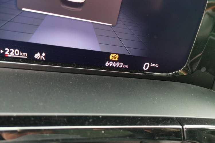 Used Volkswagen Teramont 2023 380TSI Four-Wheel Drive Prestige Luxury Edition Odometer Close Up