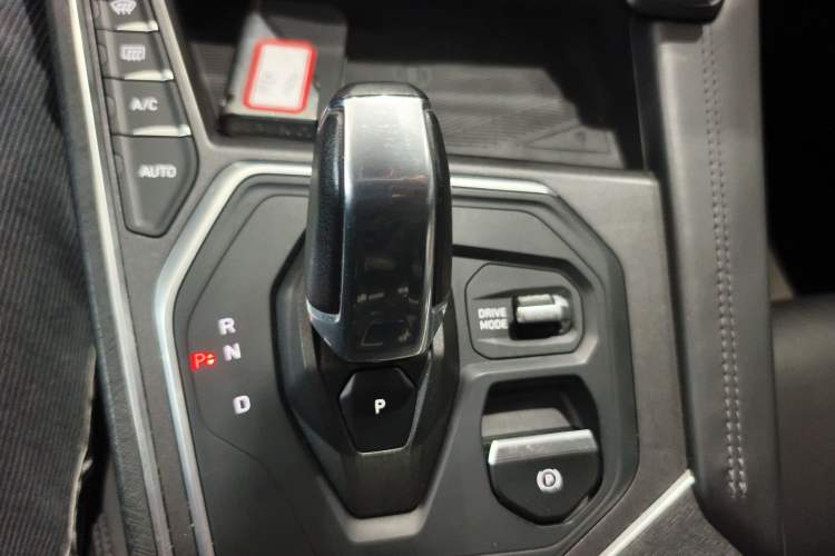 Used Lynk & Co 01 2021 2.0TD Two-Wheel-Drive Pro Trim