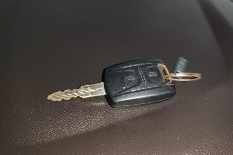 Used Wuling Hongguang V 2022 1.5L Jingqu Edition Electric-Assist LAR Interior 1