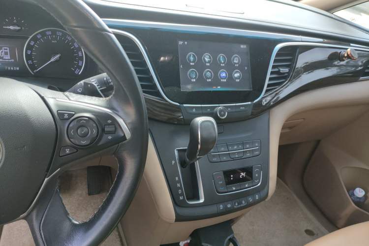 Used Buick GL8 2017 ES 28T Premium Version China V Standard