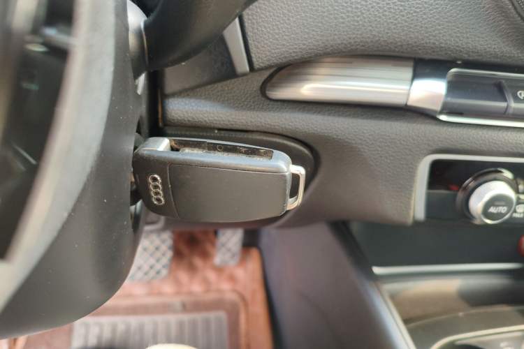 Used Audi A3 2014 Sportback 35 TFSI Automatic Comfort Model
