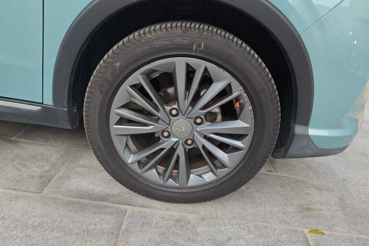 Used NETA V 2022 Chao 400 Lite Right Front Wheel Hub