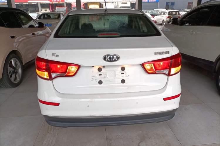 Used Kia K2 2015 Sedan 1.4L Automatic GLS