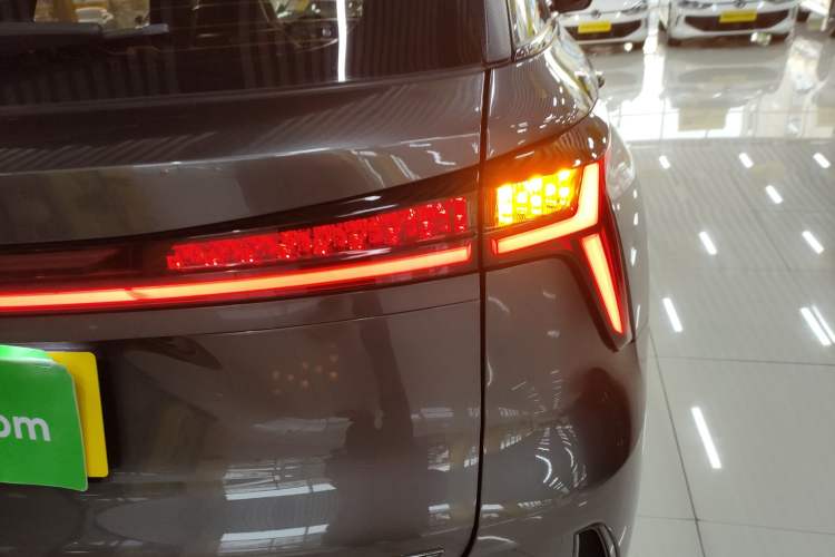 Used Changan CS75 PLUS 2022 2nd Generation 1.5T Automatic Prestige Version
