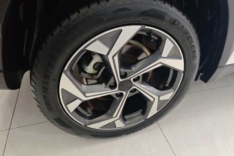 Used Geely Auto FX11 2023 1.5TD DCT Prestige Edition