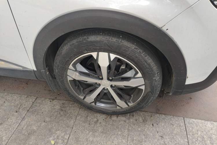 Used Peugeot 4008 2019 360THP First Edition Right Front Wheel Hub