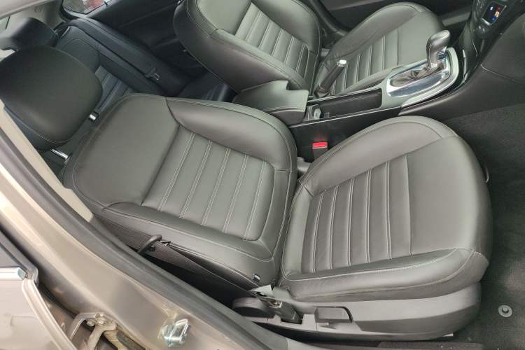 Used Buick Regal 2014 1.6T Fashionable Tech Edition