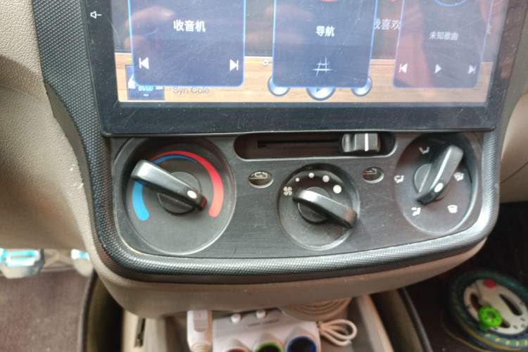 Used Wuling Hongguang 2014 1.2L Standard Model China IV