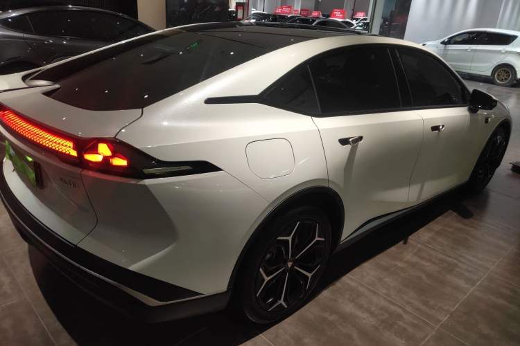 Used Deepal SL03 2023 200Max Range-Extended Version