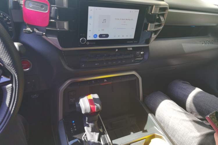 Used Toyota Tundra  Audio And AC Panel