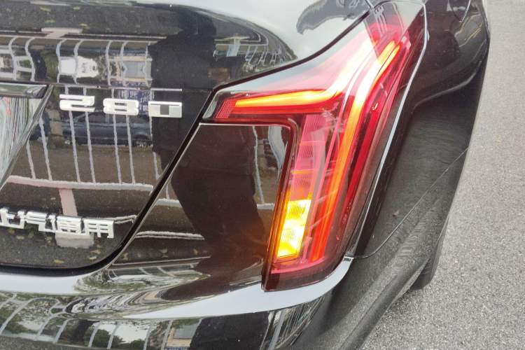 Used Cadillac CT5 2025 28T Urban Sport Edition
