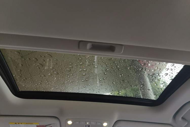 Used Infiniti Q50L 2018 2.0T Enjoyment Version China VI Standard