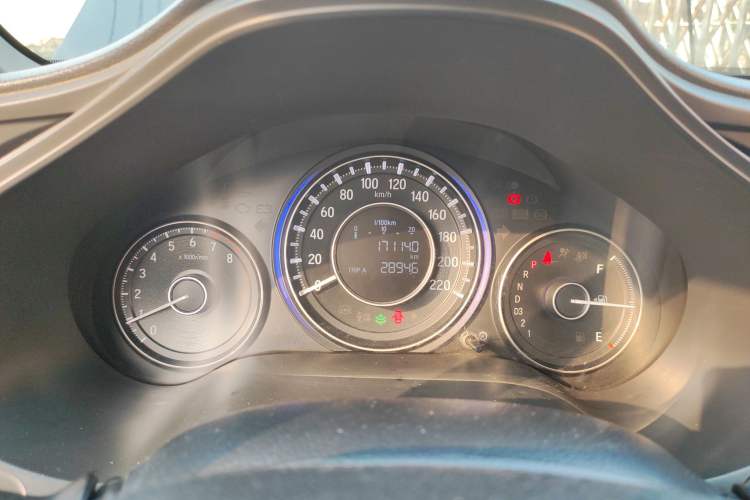 Used Honda Crider 2013 1.8L automatic luxury edition