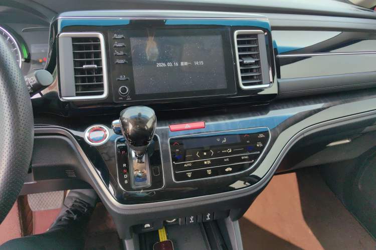 Used Honda Elysion 2019 2.0L Hybrid Luxury Edition