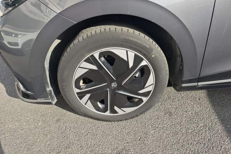 Used MG 4 EV 2022 520 km Flagship Edition
