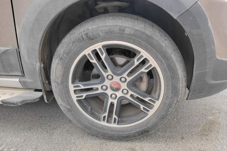 Used FORTHING Joyear SUV 2012 1.6L Comfort Model