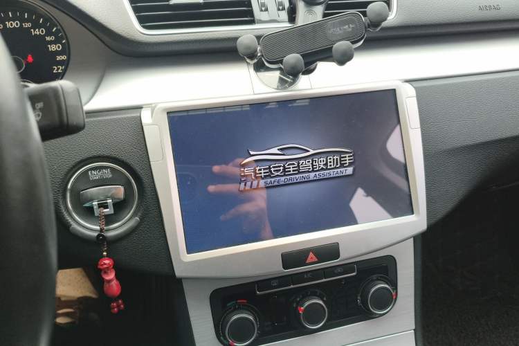 Used Volkswagen Magotan 2016 1.8TSI Smart Comfort Model
