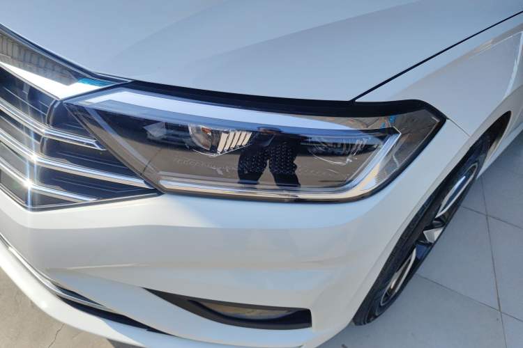 Used Volkswagen Sagitar 2021 200TSI DSG Comfort Connect Edition Left Front Headlight