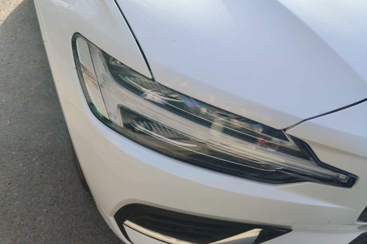 Used Volvo S60 2025 B4 Zhiyi Luxury Edition