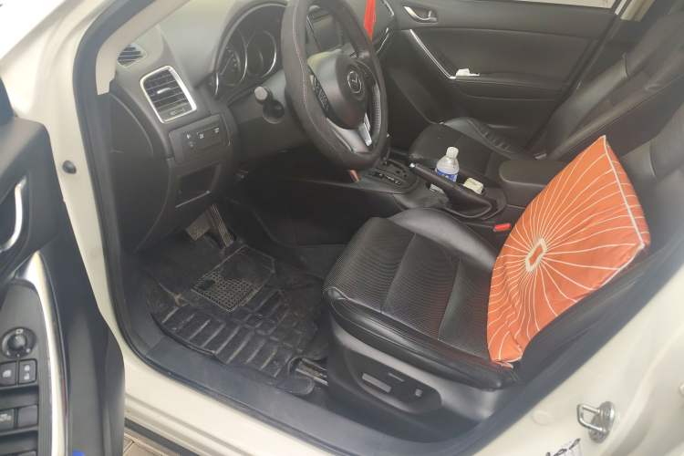 Used Mazda CX-5 2013 2.5L Automatic 4x4 Luxury Version
