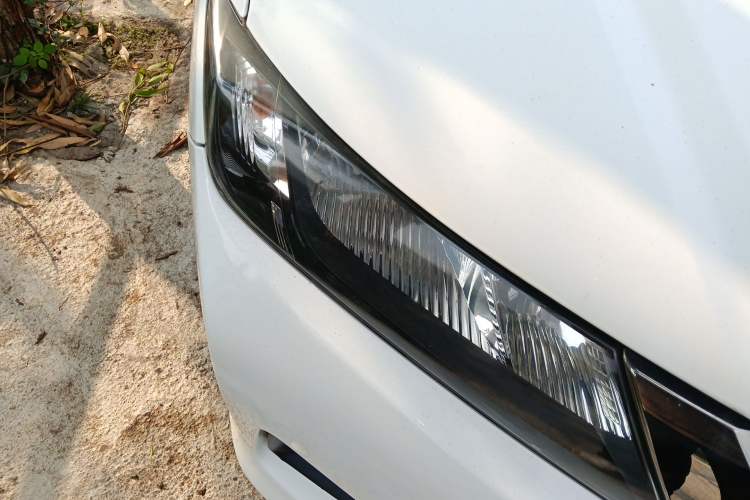 Used Honda City 2018 1.5L CVT Comfort Version Right Front Headlight