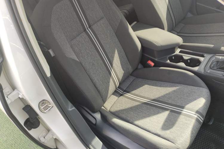 Used Volkswagen Lavida 2022 1.5L Automatic Fashion Edition Right Front Seat