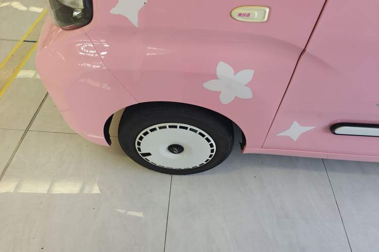 Used Chery QQ Ice Cream 2022 Taohuanxi Fragrant Peach Model