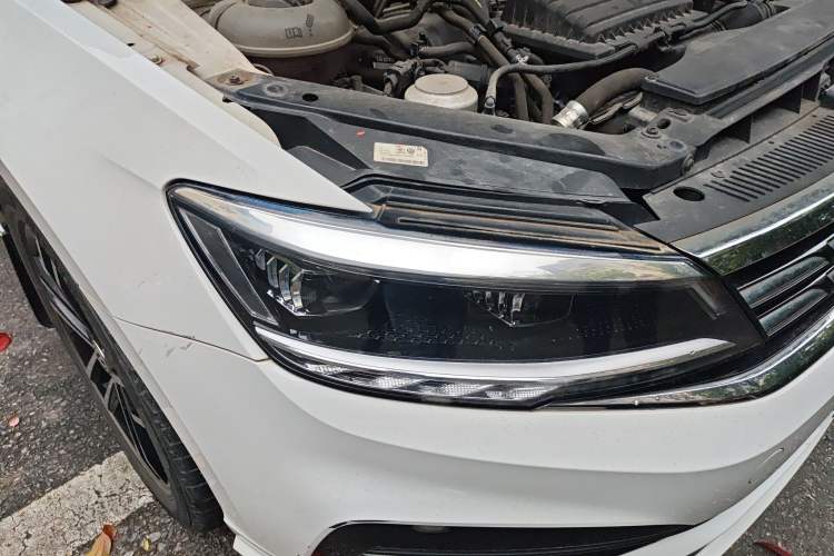 Used Volkswagen Lamando 2019 280TSI DSG Comfort Edition China VI standard
