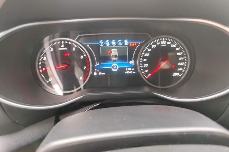 Used Hongqi H5 2019 30TD Smart Connect Dynamic Edition Odometer Close Up