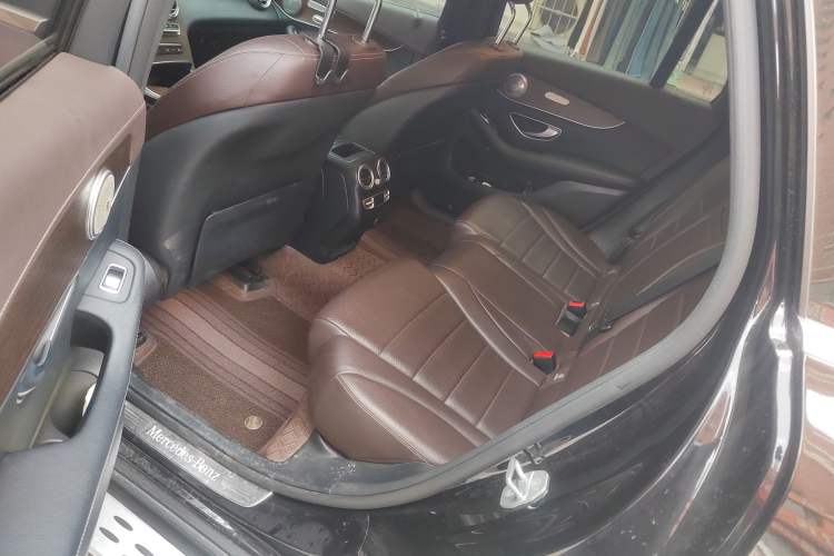 Used Mercedes-Benz GLC 2021 GLC 260 L 4MATIC Luxury Model