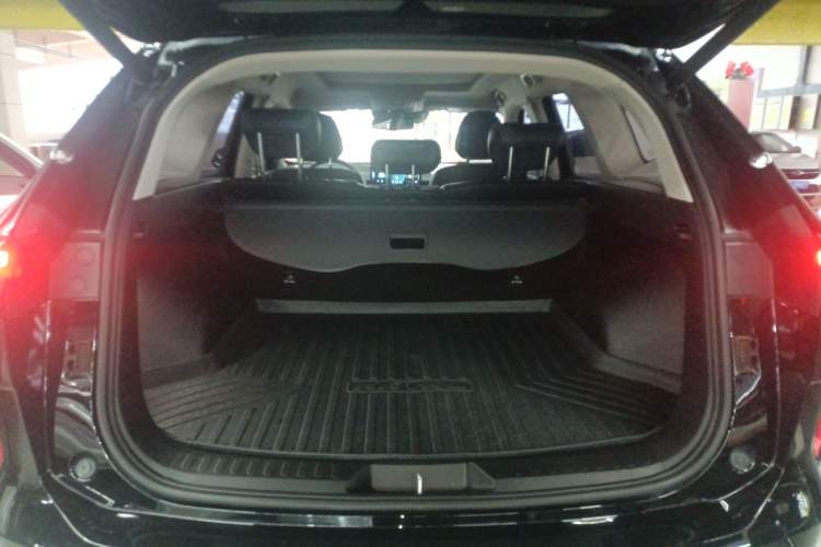 Used Haval H6 2021 3rd Generation 1.5T Automatic Two-Wheel-Drive Supreme Trunk