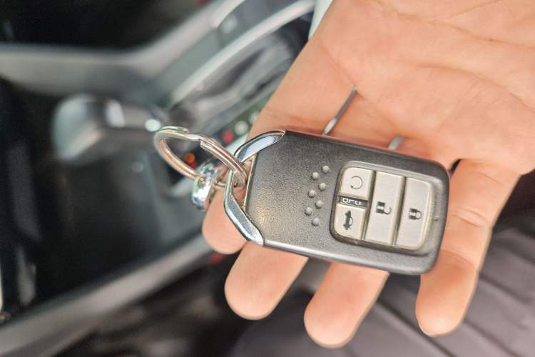 Used Honda Civic 2016 220TURBO CVT Luxury Edition
