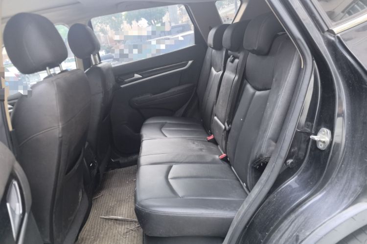 Used Dongfeng Aeolus AX7 2015 2.0L Automatic Zhiyi Trim
