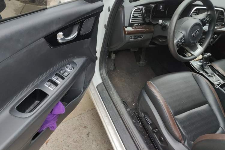 Used Kia K3 (Kai Shen) 2017 1.8L Automatic GLS
