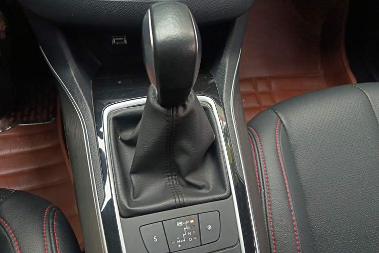 Used Peugeot 408 2014 1.8L Automatic Luxury Edition
