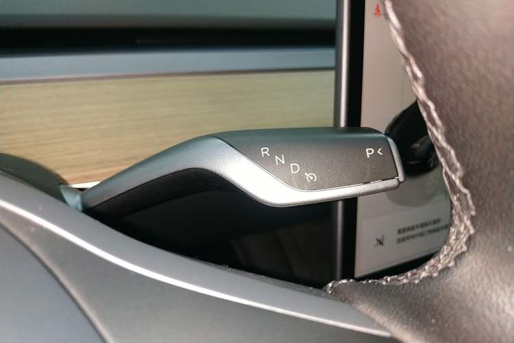 Used Tesla Model Y 2022 Rear-Wheel-Drive Version Gear Lever