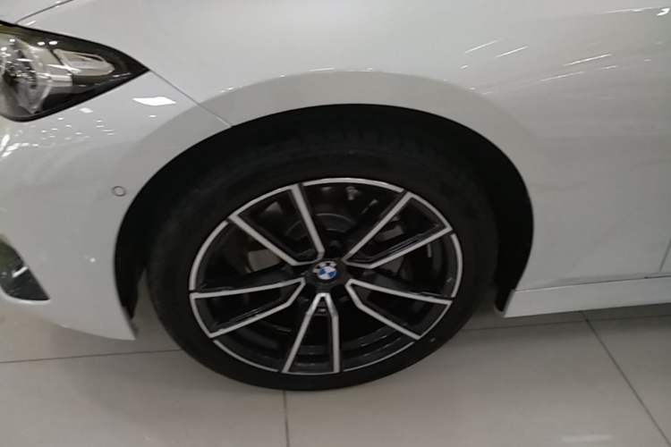 Used BMW 3 Series 2025 325Li M Sport Package

