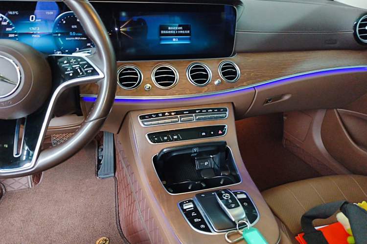 Used Mercedes-Benz E-Class 2021 Facelift E 260 L