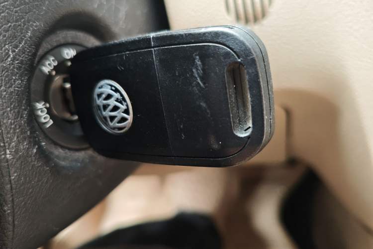 Used Buick Excelle 2013 1.5L Automatic Luxury Model Vehicle Key