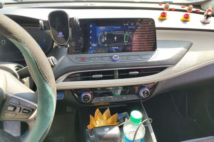 Used Buick Velite 6 2022 Plug-in Hybrid Connected Fashion Model Audio And AC Panel