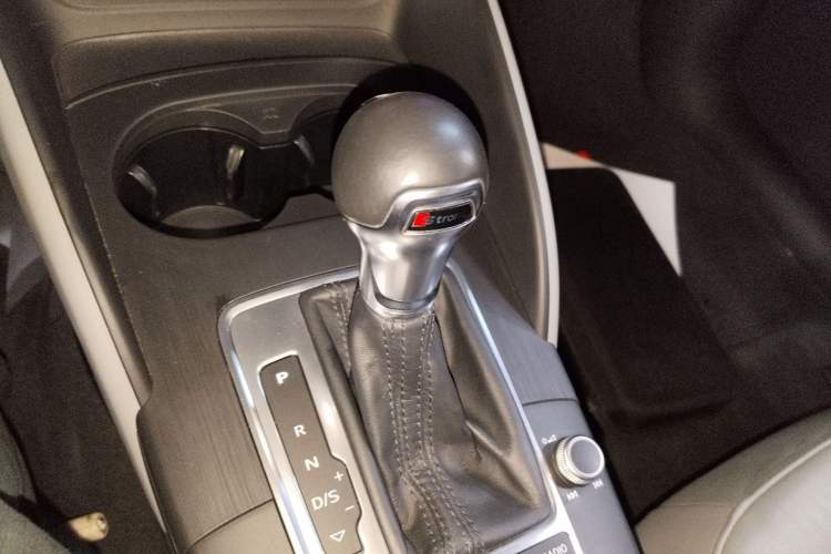 Used Audi A3 2019 Limousine 35 TFSI Fashion Edition China V standard
