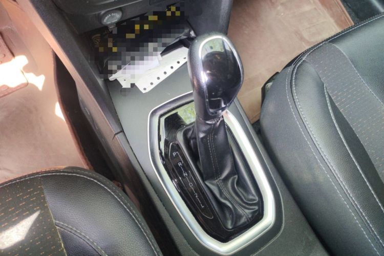 Used Chery Tiggo 3X 2018 1.5L Automatic Elite Edition Gear Lever