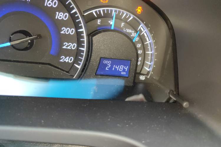 Used Toyota Camry 2016 2.0G 10th Anniversary Leading Edition